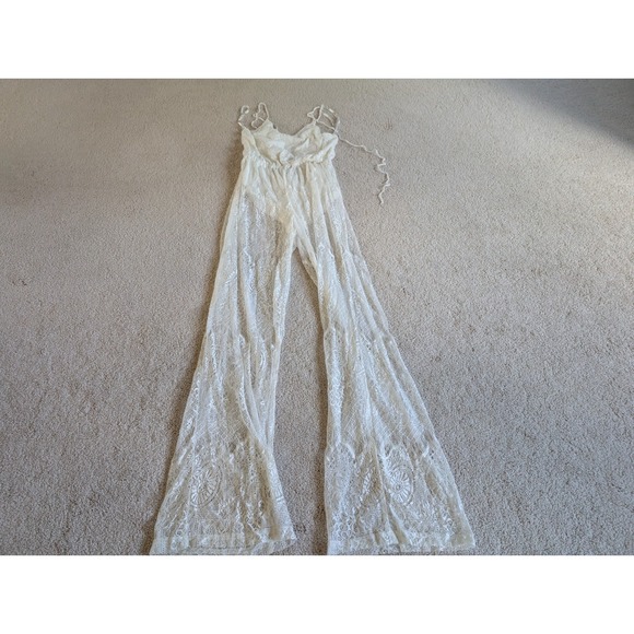 MINKPINK Pants - Minkpink Ivory White Lace Bodysuit Jumpsuit Size XS